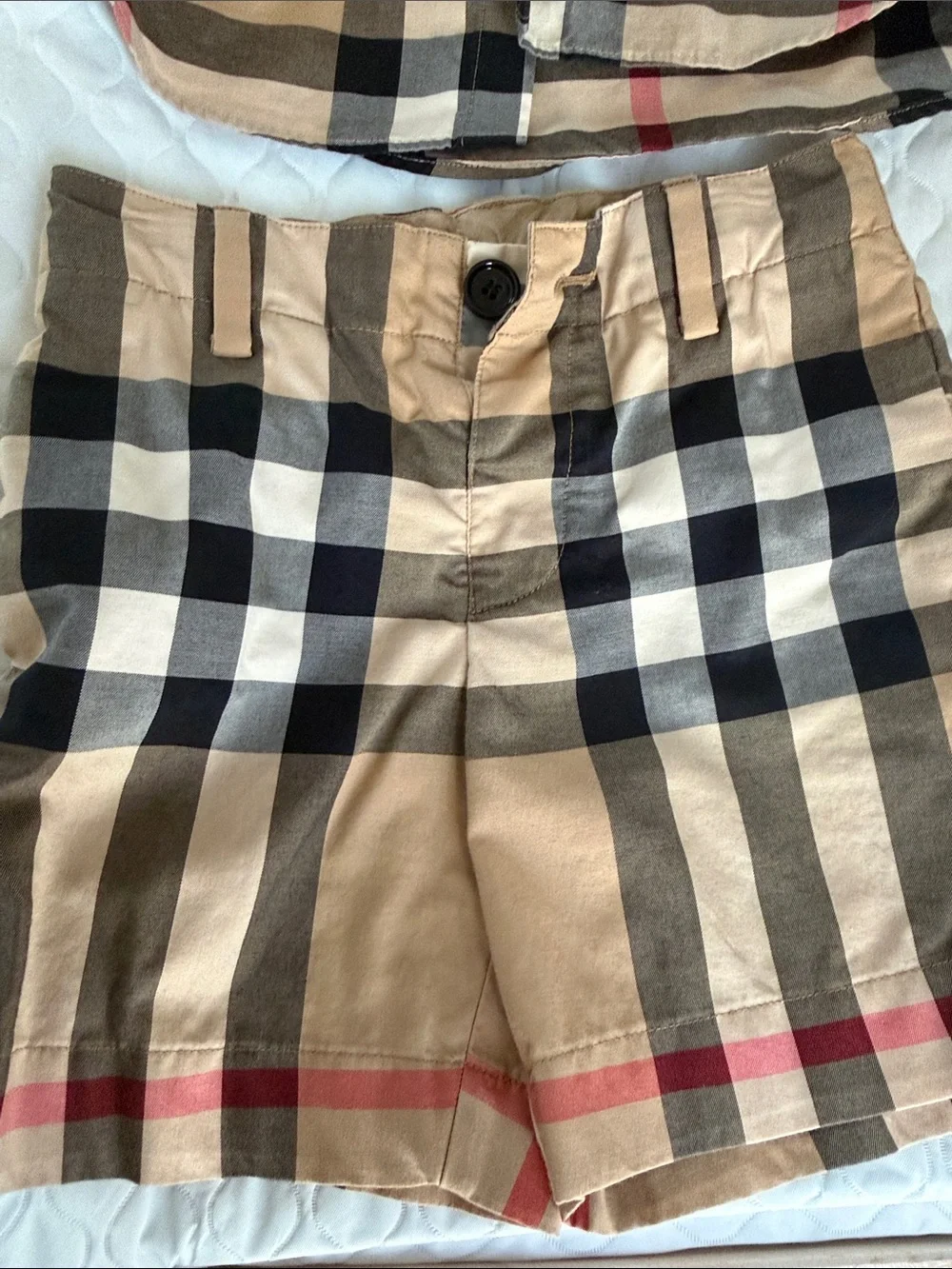 Burberry Kids Tan Black Red Check Short Set Size 3Y